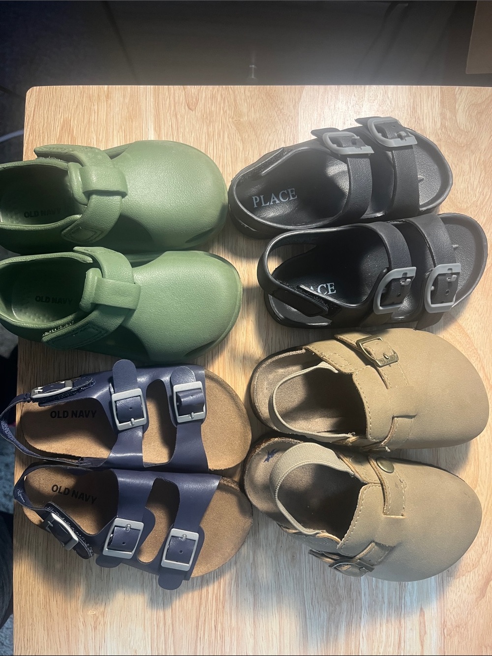 Toddler size 6&7,